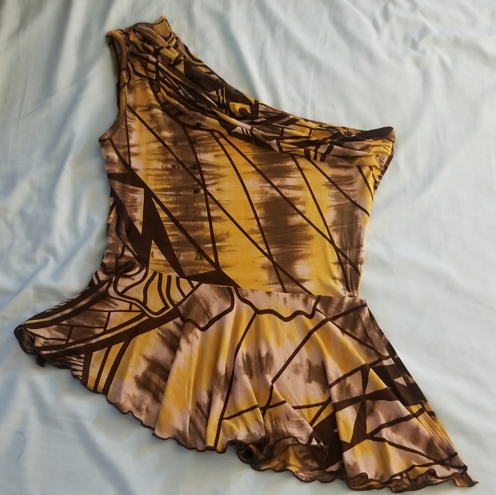 Missing Polynesia one shoulder top